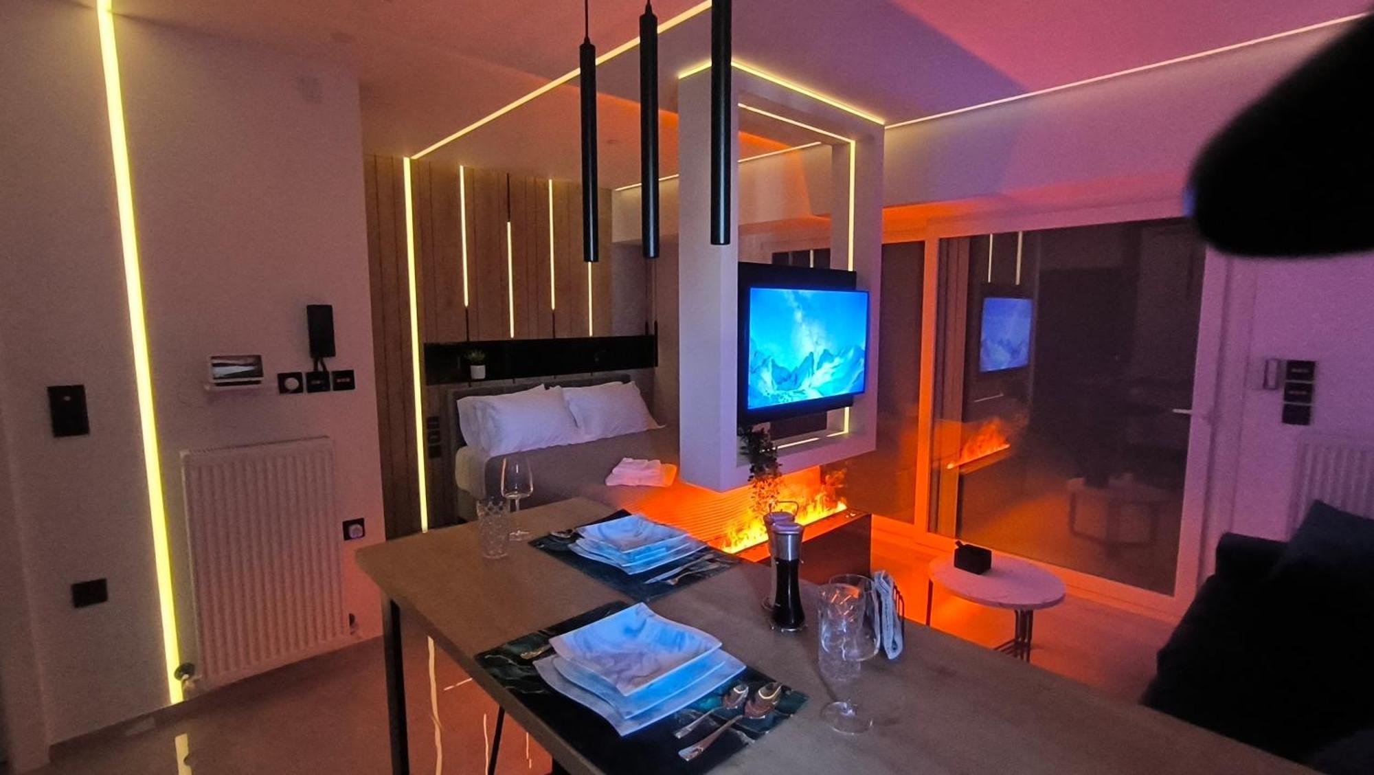 Larisa Absolute Suites, Sky View Smart Home Ngoại thất bức ảnh