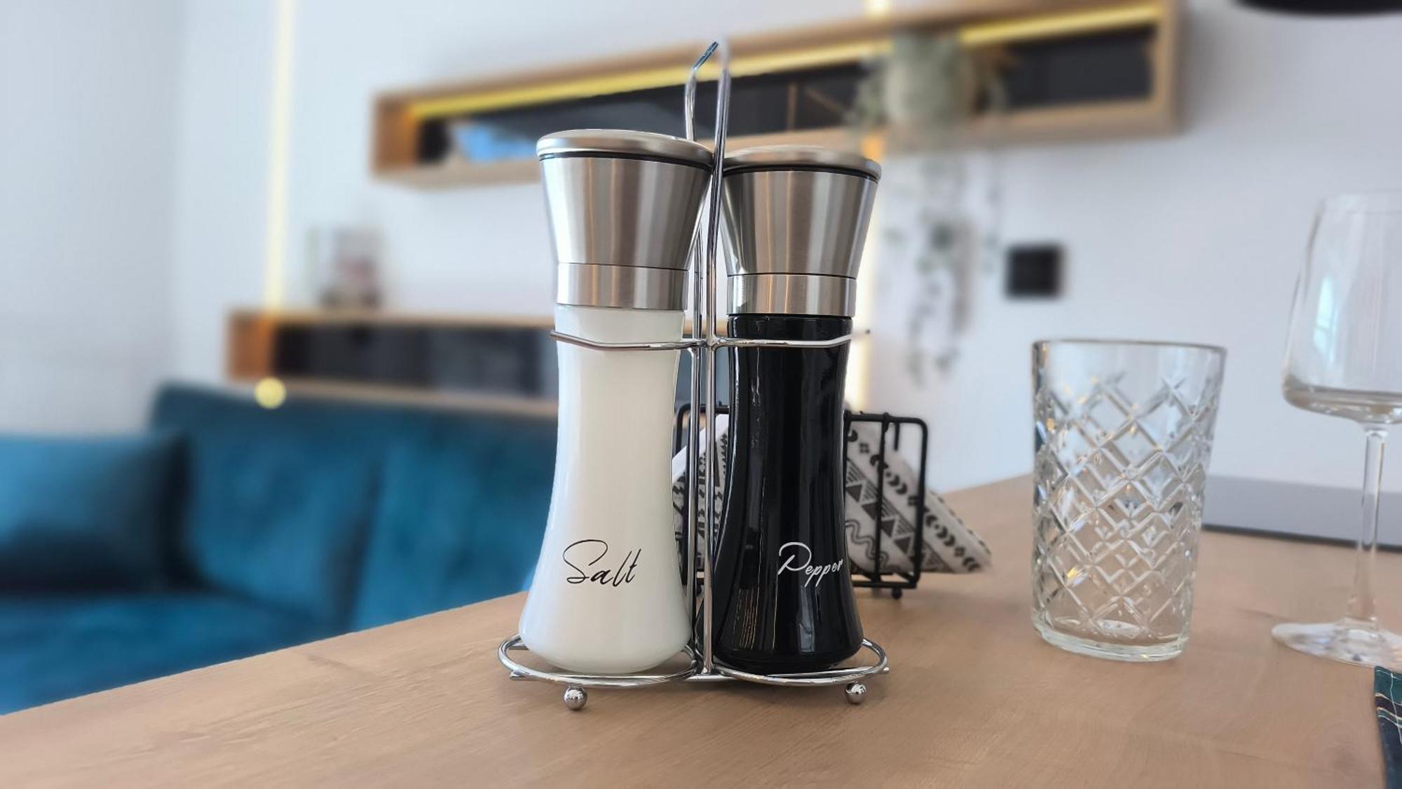 Larisa Absolute Suites, Sky View Smart Home Ngoại thất bức ảnh