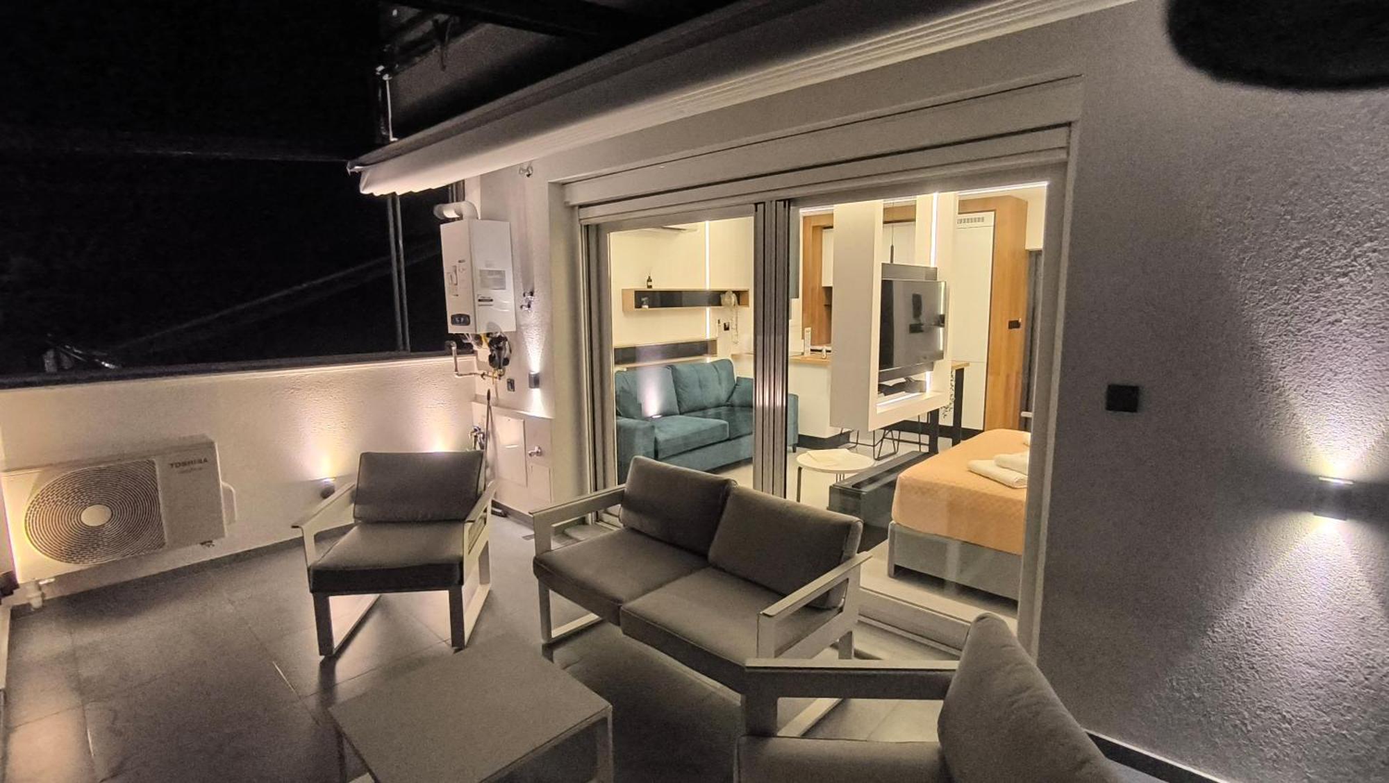 Larisa Absolute Suites, Sky View Smart Home Ngoại thất bức ảnh